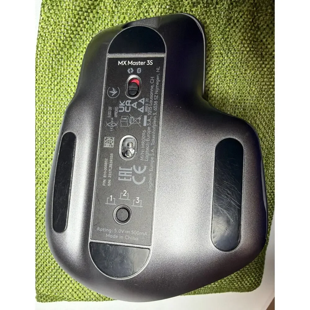 Logitech MX Master 3S Wireless Mouse Graphite 8000 DPI 7-Button Optical MR0096